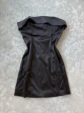 Sunday Best Black Strapless Satin Mini Dress